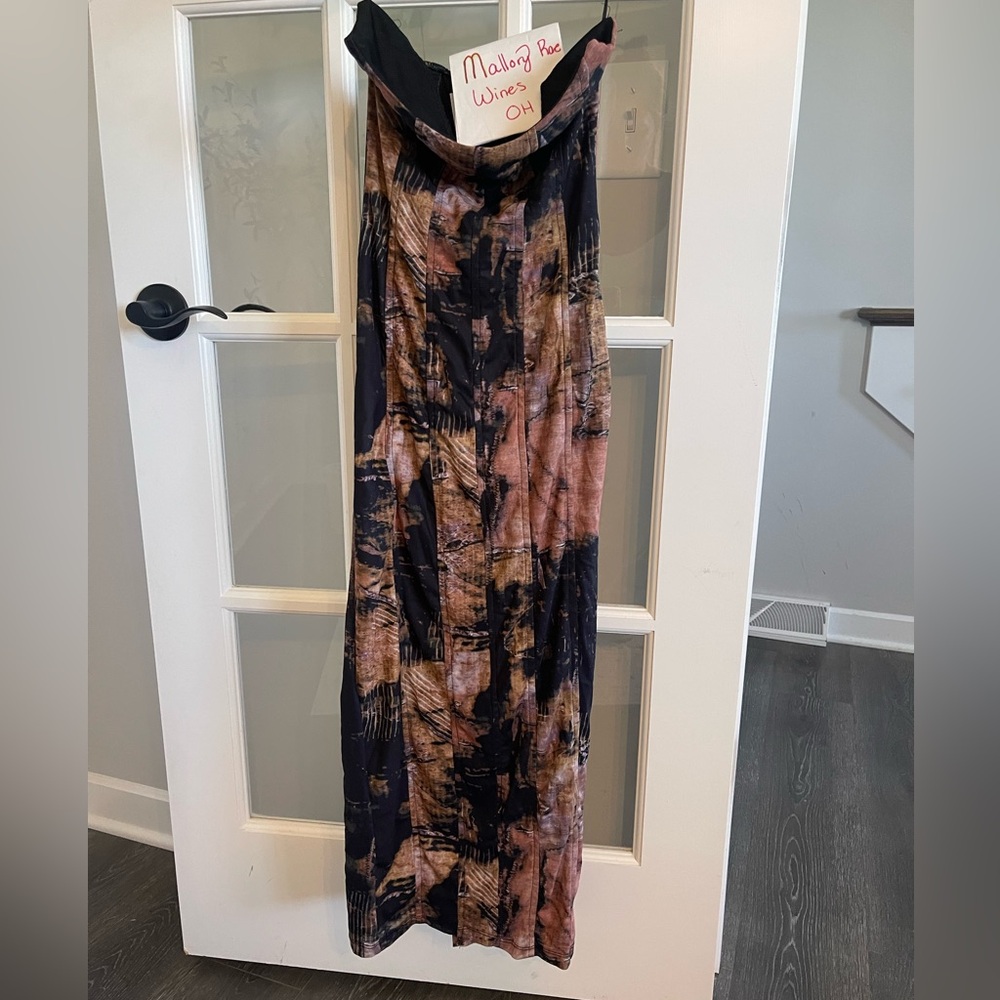 Blanc clothing Abstract Patterned Maxi Dress